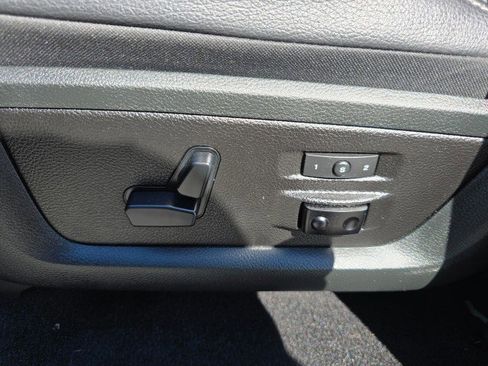 Used 2018 RAM 2500 Laramie w/ Off Road Package image 26