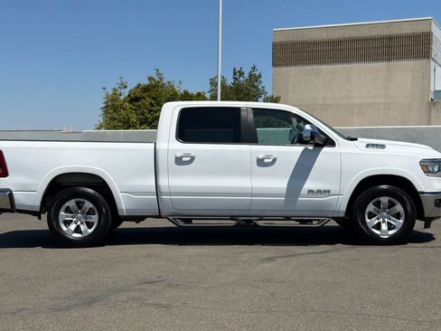 Used 2021 RAM 1500 Laramie AWD/4WD image 6