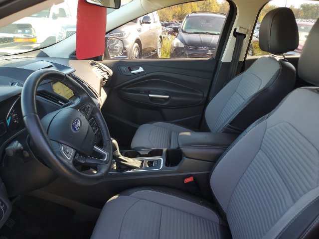 Used 2017 Ford Escape SE w/ Equipment Group 201A AWD/4WD image 10