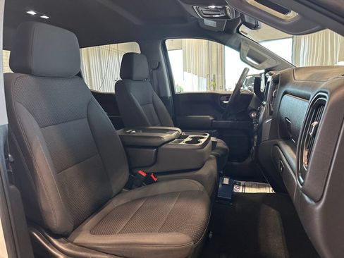 Used 2021 Chevrolet Silverado 1500 Custom AWD/4WD image 34