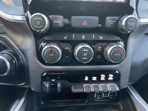 Used 2020 RAM 1500 Big Horn image 47