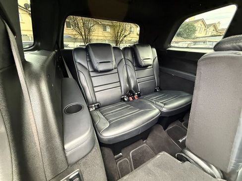 Used 2014 Mercedes-Benz GL 63 AMG 4MATIC image 25