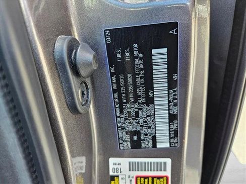 Used 2024 Toyota Sienna Platinum FWD image 22