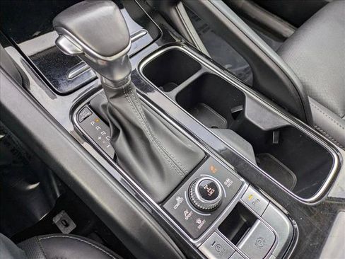 Used 2023 Kia Telluride S image 12