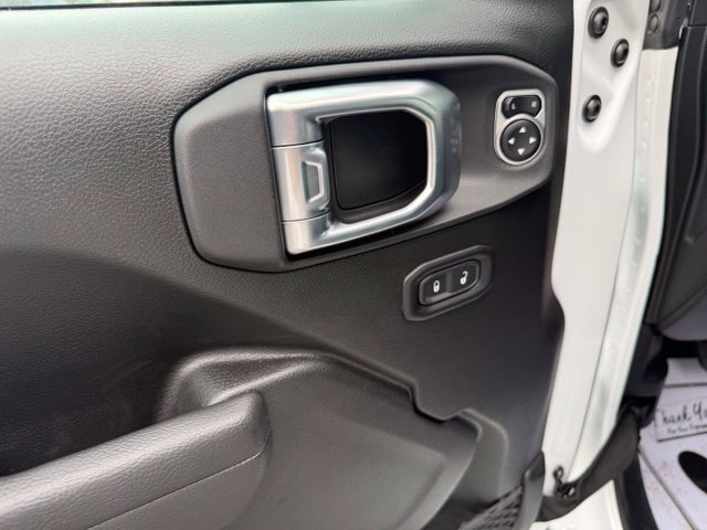 New 2026 Jeep Wrangler Unlimited Sport w/ Dual Top Group AWD/4WD image 17