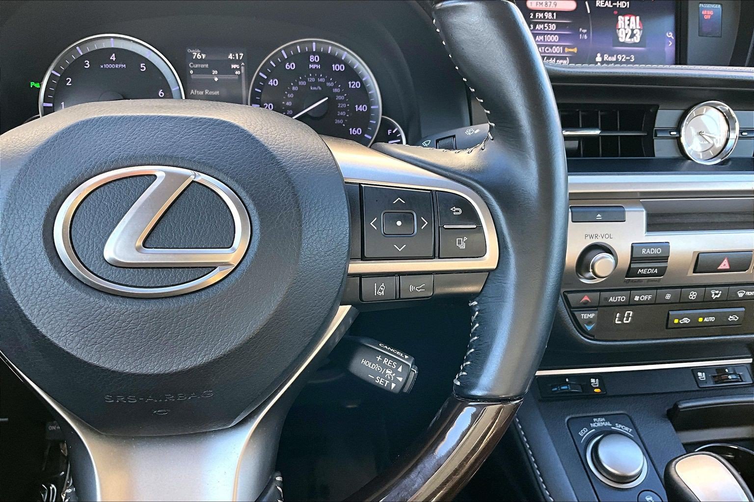 Used 2017 Lexus ES 350 w/ Premium Package FWD image 19