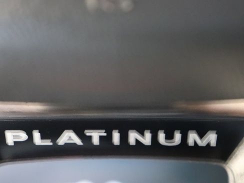Used 2024 Ford F250 Platinum image 60