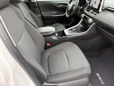 Certified 2024 Toyota RAV4 XLE image 30