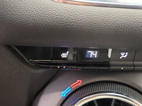 New 2026 Chevrolet Blazer LT w/ Convenience Package FWD image 24