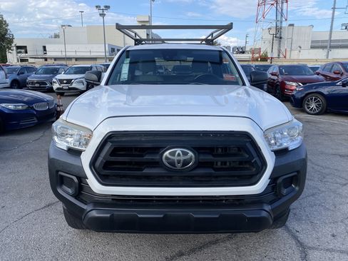 Used 2020 Toyota Tacoma SR RWD image 3