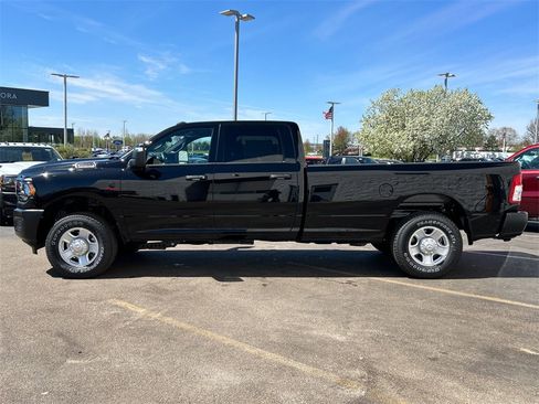 New 2024 RAM 2500 Tradesman w/ Snow Chief Group image 5