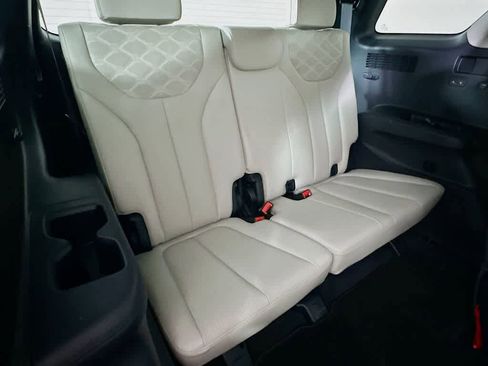 Used 2022 Hyundai Palisade Limited FWD image 35