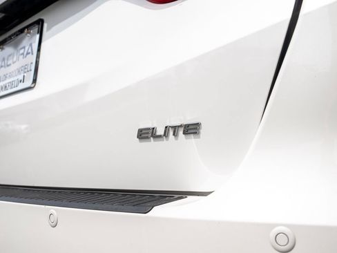 Used 2024 Honda Odyssey Elite image 18