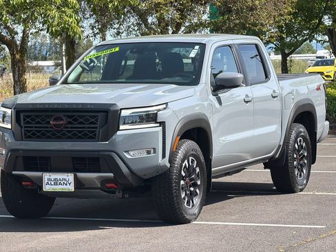 Used 2024 Nissan Frontier PRO-4X w/ Technology Package AWD/4WD image 8