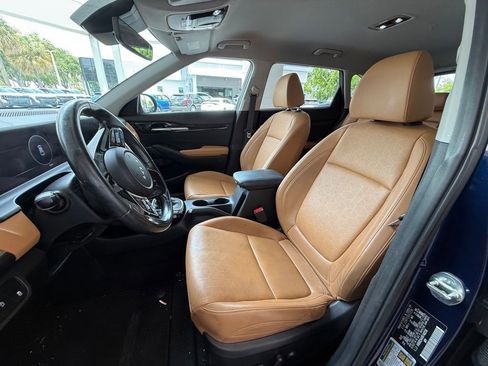 Used 2024 Kia Seltos EX FWD image 10