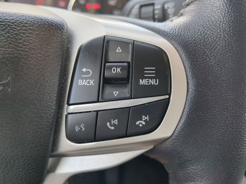 Used 2023 Ford Explorer XLT w/ Equipment Group 202A image 25