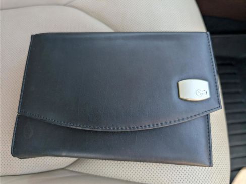 Used 2021 Toyota Highlander Limited image 40