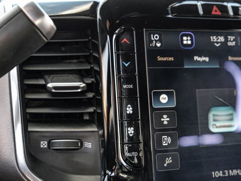 Used 2022 RAM 3500 Laramie image 32