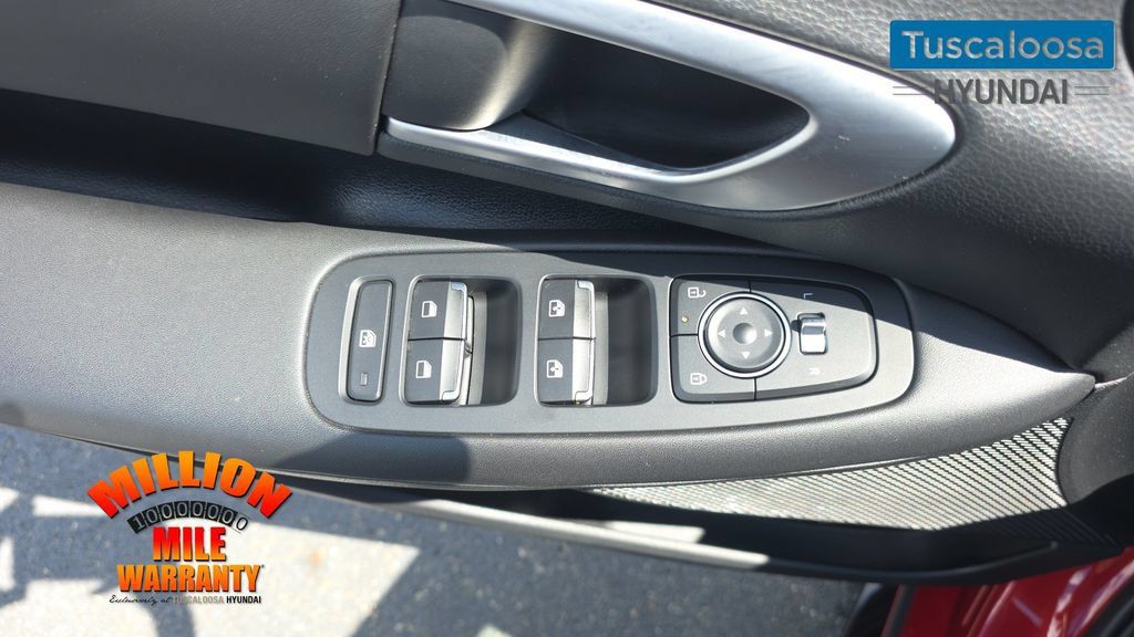 Used 2025 Hyundai Sonata SEL FWD image 13