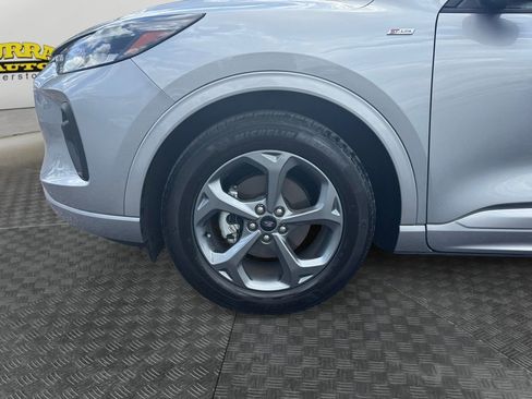 Certified 2024 Ford Escape ST-Line w/ Tech Pack #1 FWD image 14