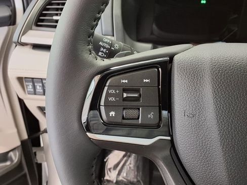 Certified 2025 Honda Odyssey EX-L image 8