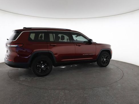 Used 2022 Jeep Grand Cherokee L Limited image 13