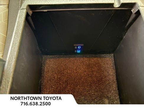 Used 2023 Toyota Tacoma TRD Sport w/ Advanced Technology Package image 14