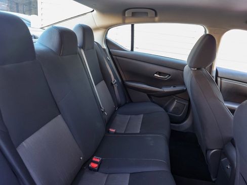 Used 2023 Nissan Sentra SV image 17