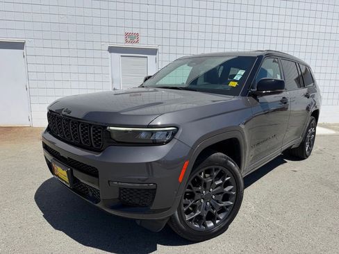 Used 2025 Jeep Grand Cherokee L Summit AWD/4WD image 1