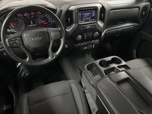 Used 2022 Chevrolet Silverado 1500 Custom Trail Boss AWD/4WD image 13