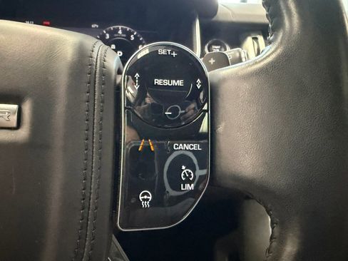 Used 2020 Land Rover Range Rover HSE image 44