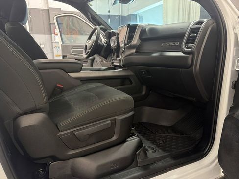 Used 2026 RAM 3500 Big Horn AWD/4WD image 16