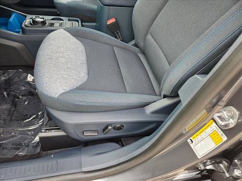 New 2025 Ford Maverick XLT w/ XLT Luxury Package image 4