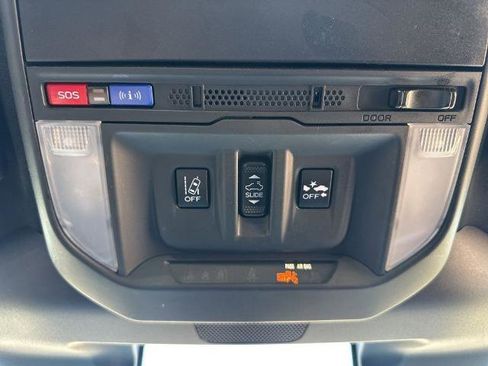 Used 2024 Subaru Forester Wilderness image 39