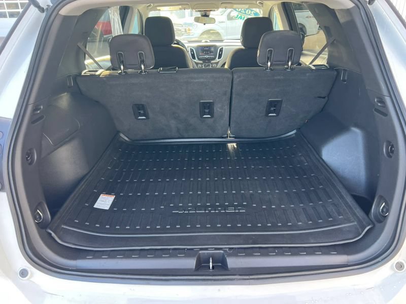 Used 2020 Chevrolet Equinox LS w/ LS Convenience Package AWD/4WD image 14