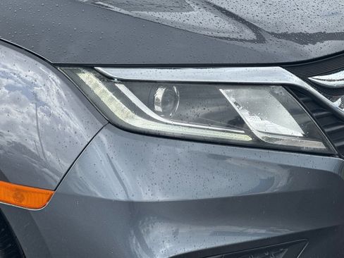 Used 2019 Honda Odyssey EX-L image 11