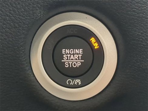 New 2026 Chrysler Pacifica Select w/ S Appearance Package image 35