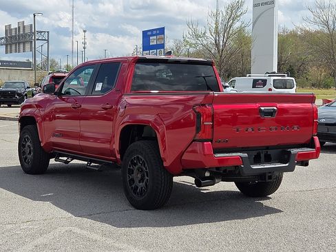 New 2026 Toyota Tacoma SR5 AWD/4WD image 3