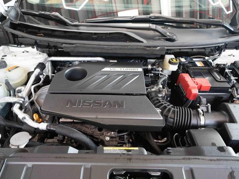 Used 2023 Nissan Rogue Platinum w/ Platinum Premium Package AWD/4WD image 32