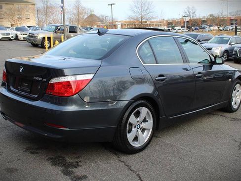 Used 2008 BMW 528xi Sedan image 5
