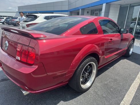 Used 2005 Ford Mustang GT Premium RWD image 5