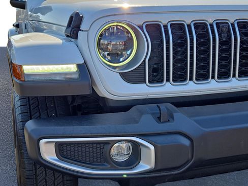 Used 2024 Jeep Wrangler Sahara w/ Technology Group image 3