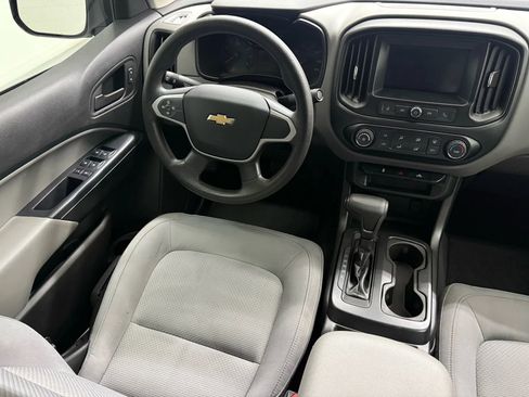 Used 2020 Chevrolet Colorado W/T w/ WT Convenience Package image 30