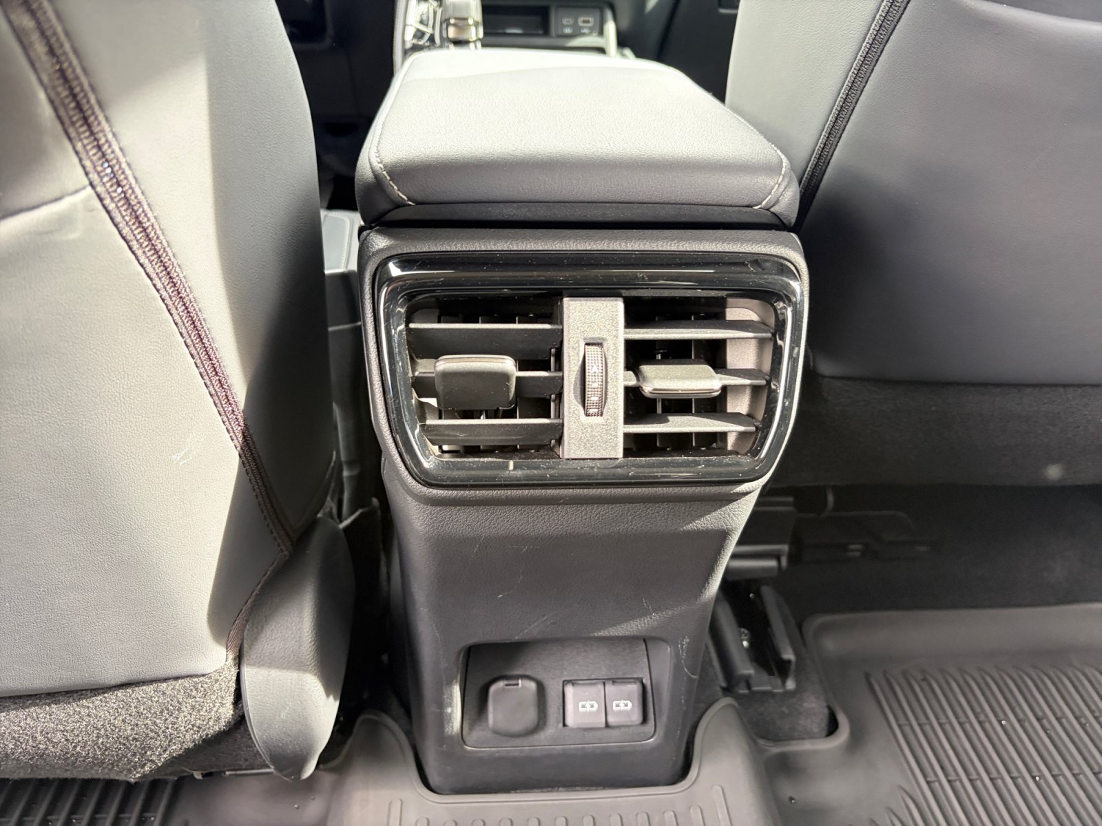 Used 2025 Lexus NX 350h AWD w/ Accessory Package (2T) image 30