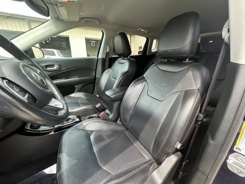 Used 2019 Jeep Compass Limited AWD/4WD image 19