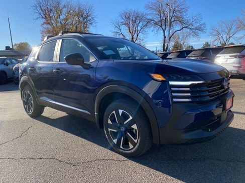 New 2026 Nissan Kicks SV w/ Charging Package image 9