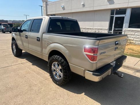Used 2010 Ford F150 XLT RWD image 11