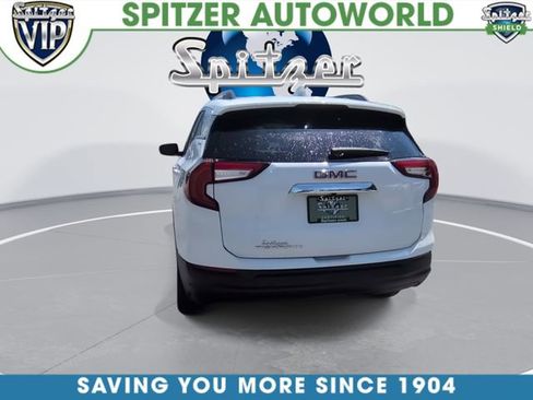Used 2023 GMC Terrain SLE w/ Driver Convenience Package FWD image 8