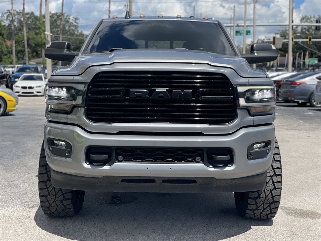 Used 2022 RAM 3500 Laramie AWD/4WD image 7