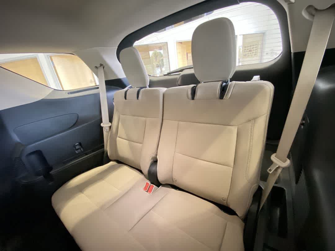 Used 2022 Ford Explorer 4WD image 25